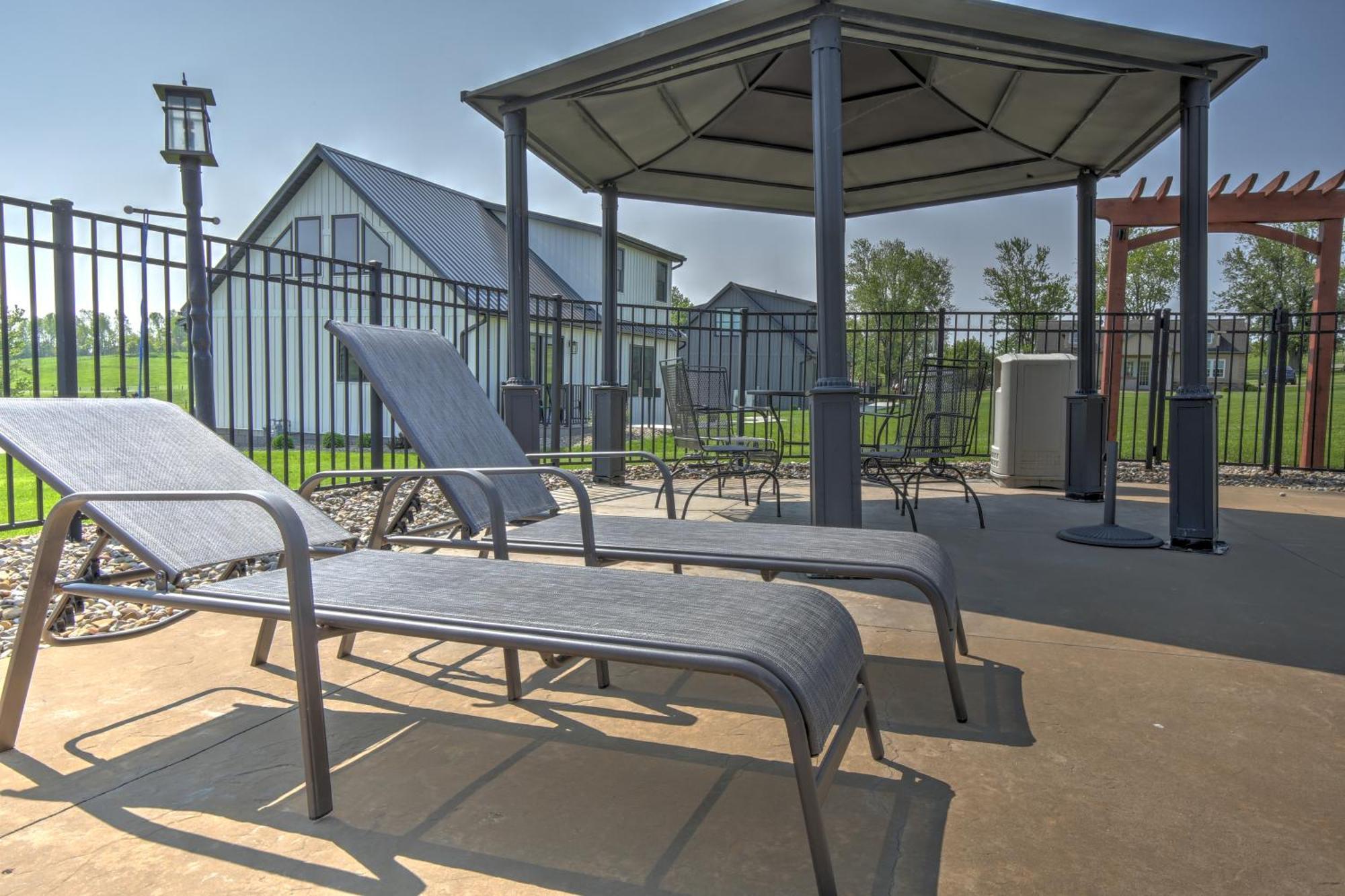 Premier Cottages By Amish Country Lodging Berlin Extérieur photo