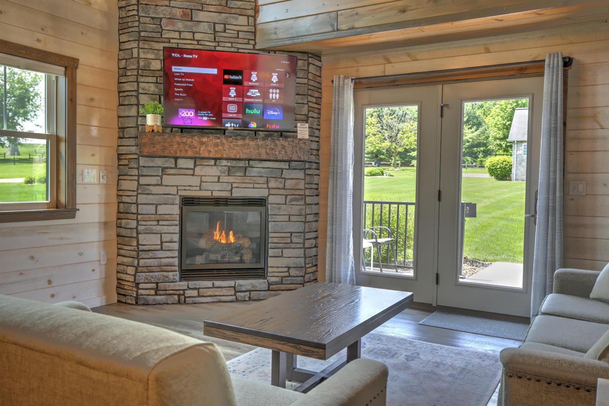 Premier Cottages By Amish Country Lodging Berlin Extérieur photo