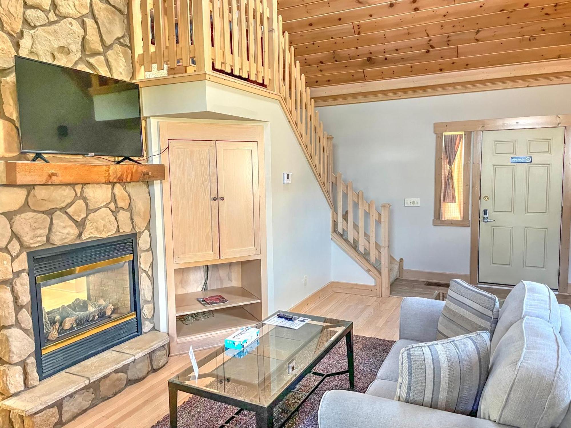 Premier Cottages By Amish Country Lodging Berlin Extérieur photo